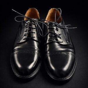 Bostonian Strada Black Leather Oxfords